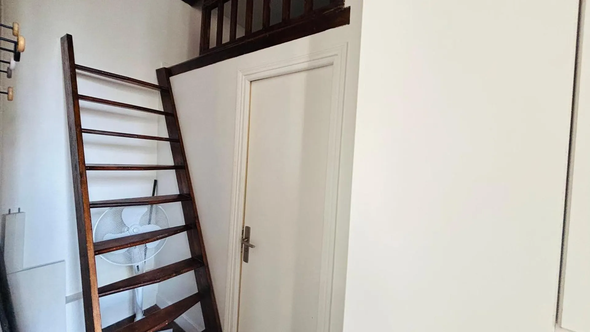 Apartment Dream Dwell Paris-Spacious Loft In The Marais
